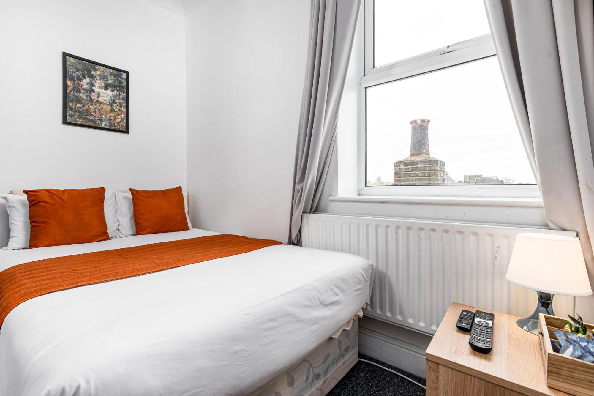Ryam Suites Londra Cameră foto
