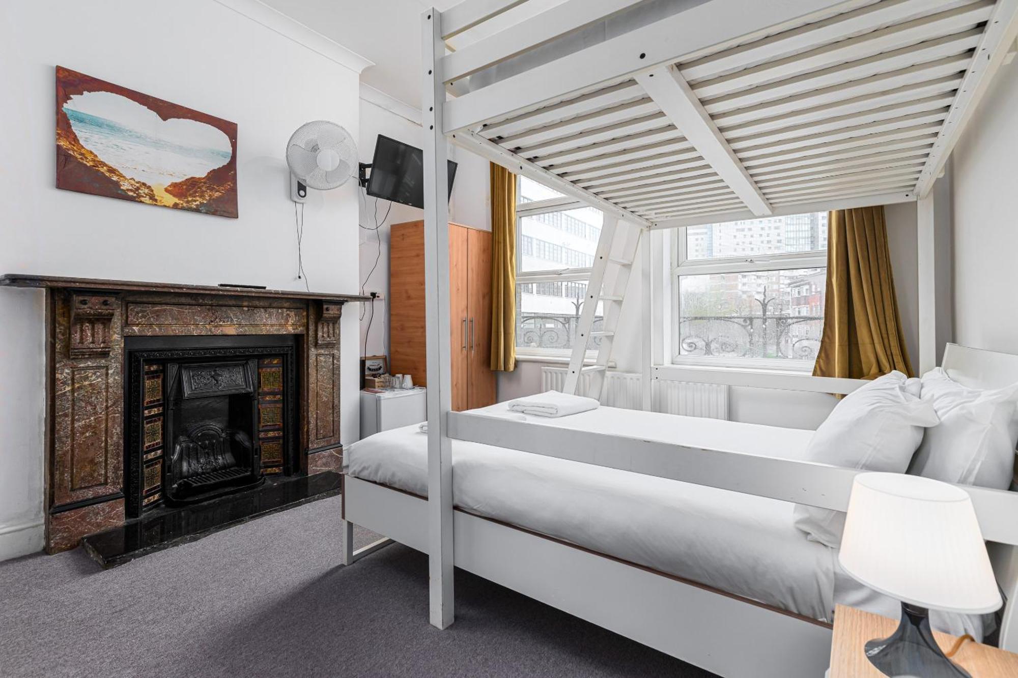 Ryam Suites Londra Cameră foto