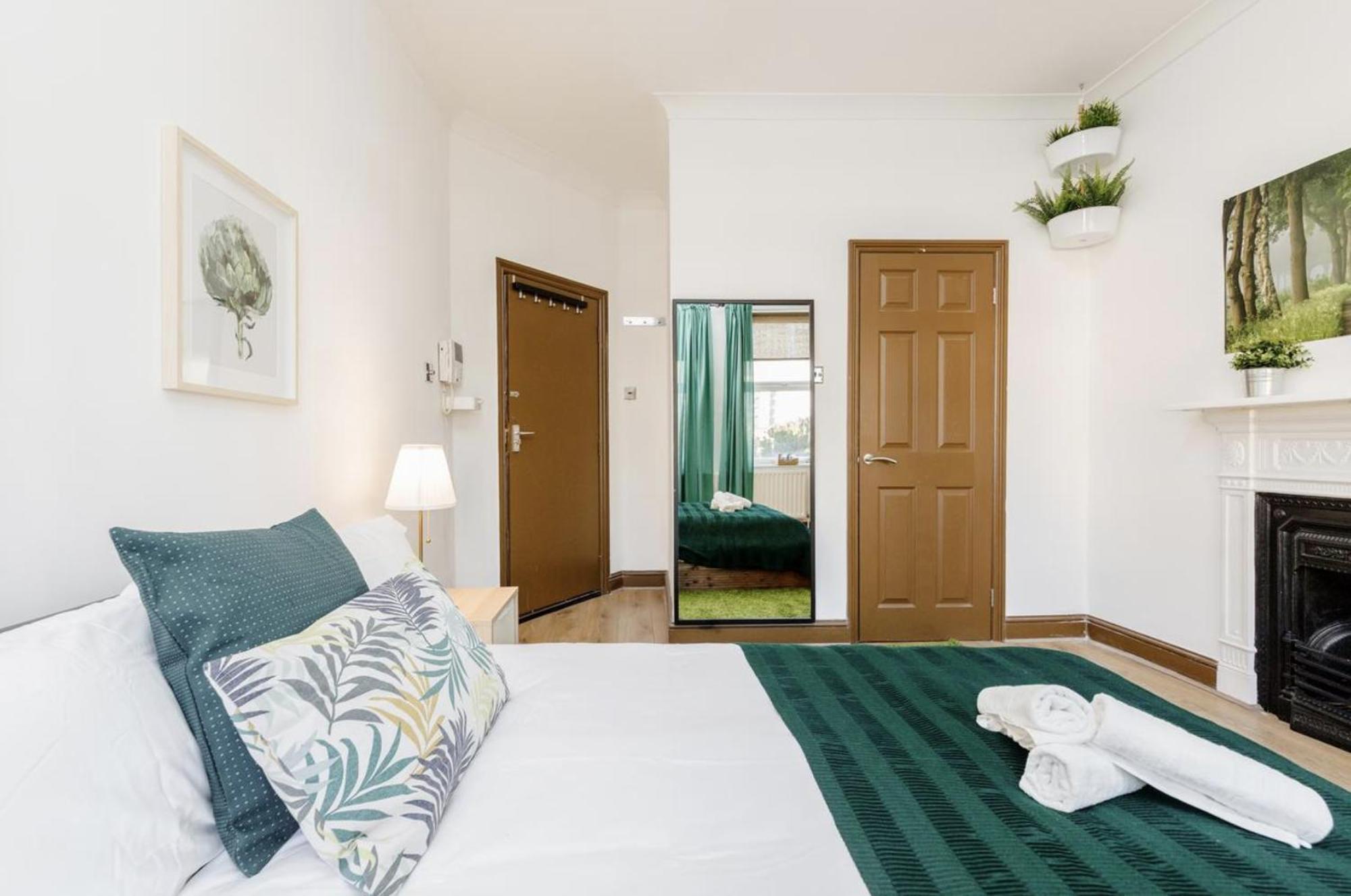 Ryam Suites Londra Exterior foto
