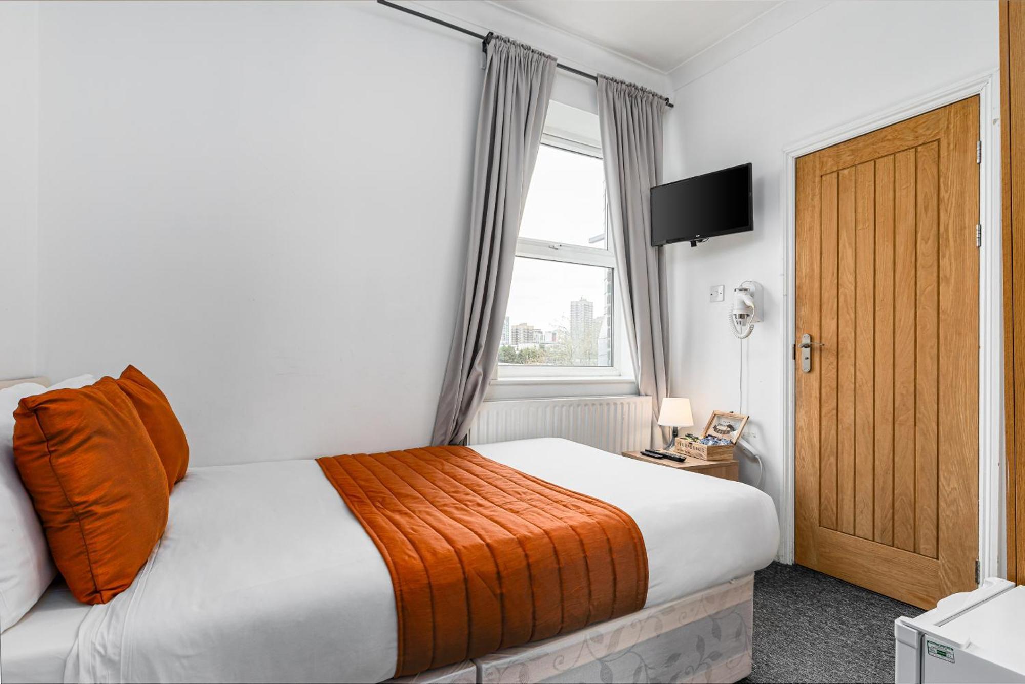 Ryam Suites Londra Cameră foto